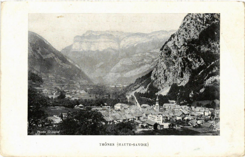 Carte postale ancienne Thones à Thônes