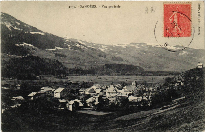 Carte postale ancienne Samoens - Vue générale à Samoëns