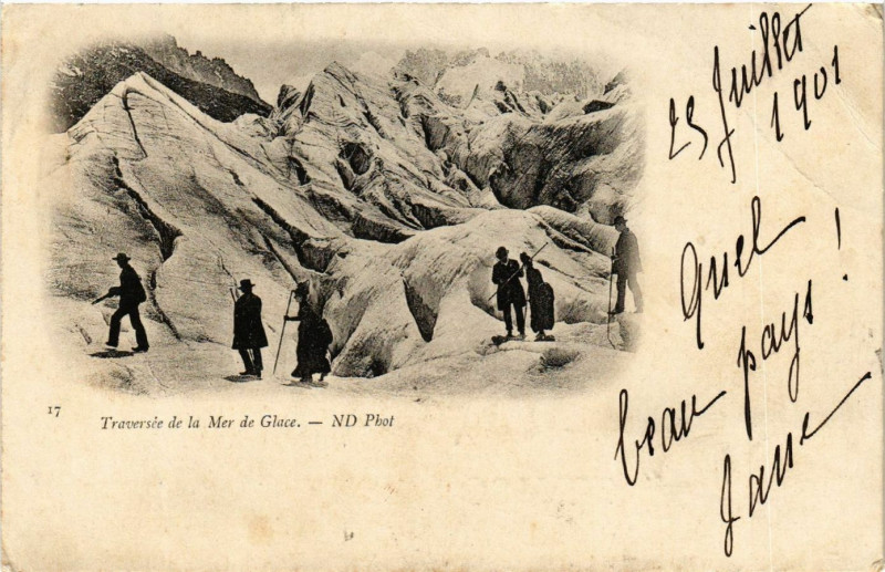 Carte postale ancienne Traversée de la Mer de Glace à Vers