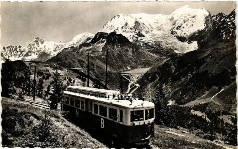 Carte postale ancienne T.M.B. et la Chaine du Mont-Blanc