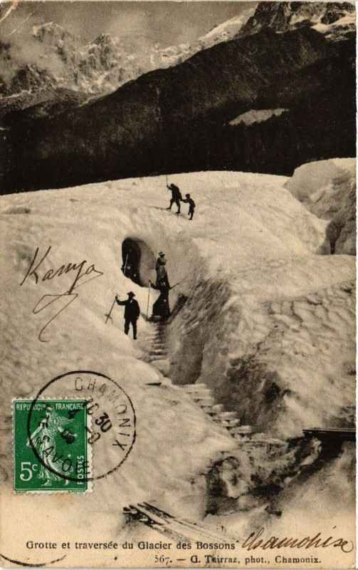 Carte postale ancienne Grotte et traversée du Glacier des Bossons à Vers