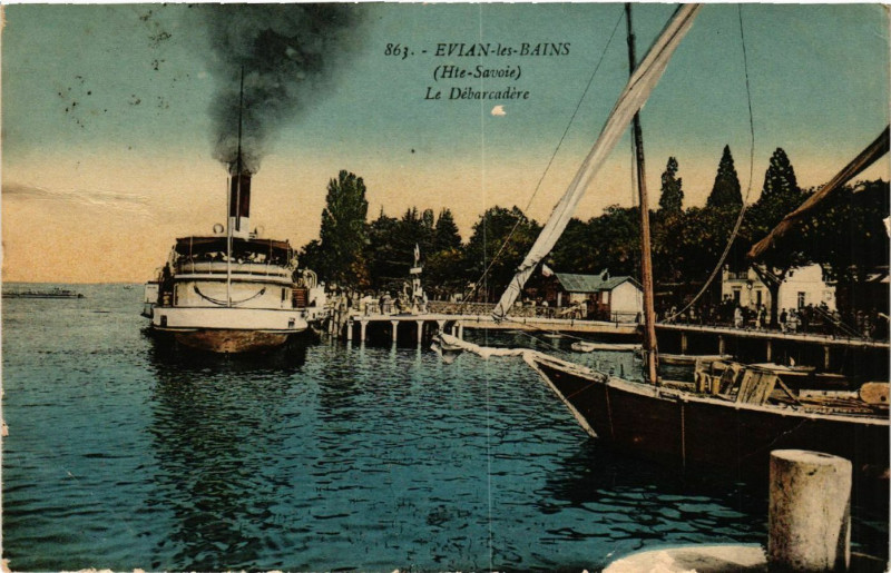Carte postale ancienne Evian-les-Bains - Le Debarcadere à Évian-les-Bains