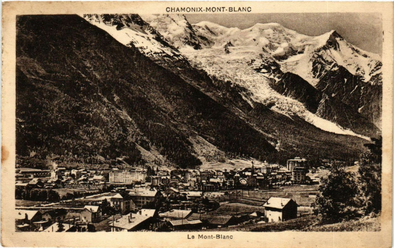 Carte postale ancienne Chamonix - Mont-Blanc - Le Mont-Blanc à Chamonix-Mont-Blanc
