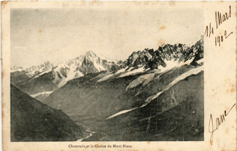 Carte postale ancienne Chamonix et la Chaine du Mont-Blanc