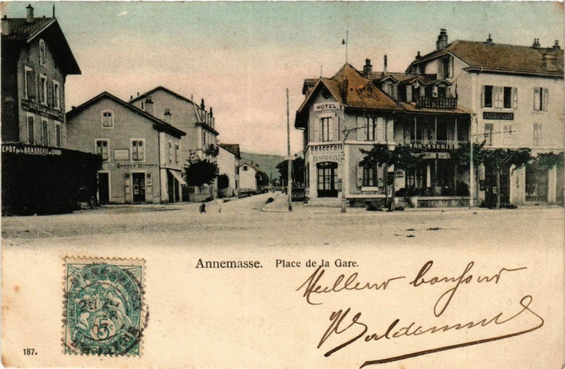 Carte postale ancienne Annemasse Place de la Gare à Annemasse