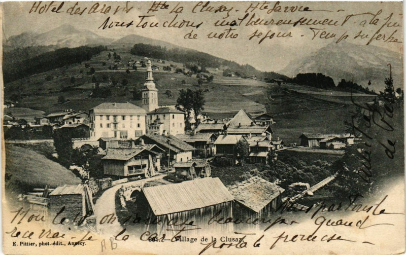 Carte postale ancienne Village de la Clusaz à La Clusaz