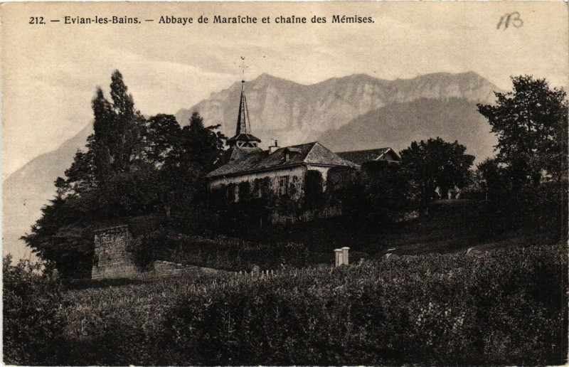 Carte postale ancienne Evian-les-Bains Abbaye de Maraiche et chaine des Memises à Évian-les-Bains