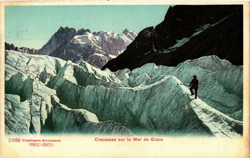 Carte postale ancienne Crevasses sur la Mer de Glace