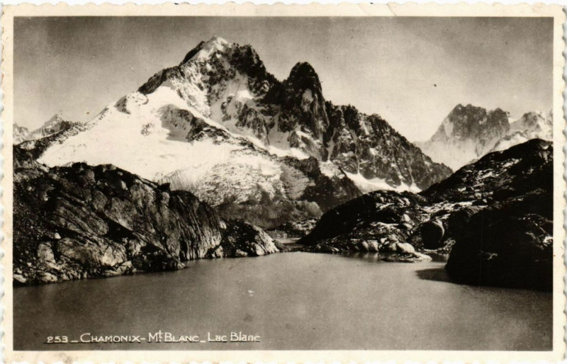 Carte postale ancienne Chamonix Mont-Blanc Lac Blanc à Chamonix-Mont-Blanc