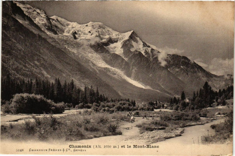Carte postale ancienne Chamonix et le Mont-Blanc