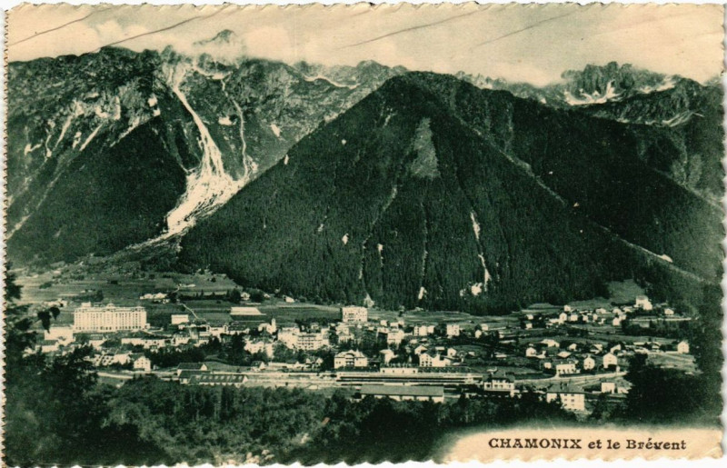 Carte postale ancienne Chamonix et le Brevent