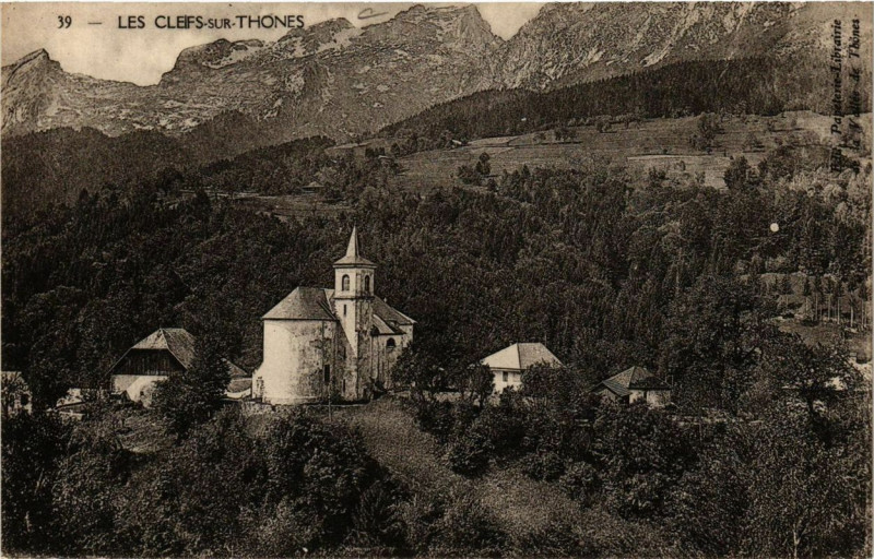 Carte postale ancienne Les Cleifs sur Thones à Thônes