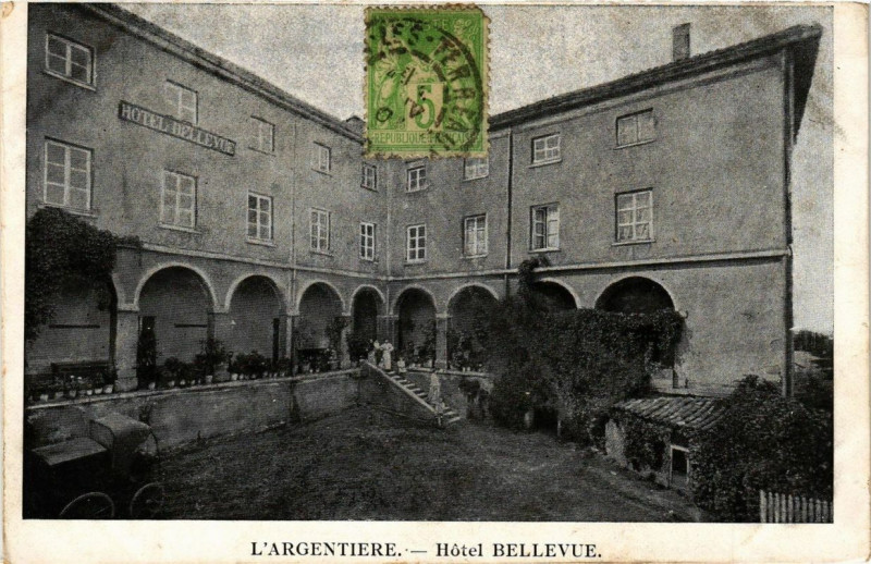 Carte postale ancienne L'Argentiere Hotel Bellevue