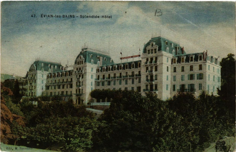 Carte postale ancienne Evian-les-Bains Splendide Hotel à Évian-les-Bains