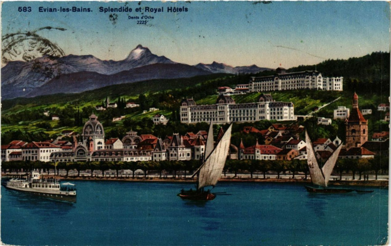 Carte postale ancienne Evian-les-Bains Splendide et Royal Hotels à Évian-les-Bains