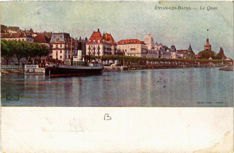Carte postale ancienne Evian-les-Bains Le Quai à Évian-les-Bains