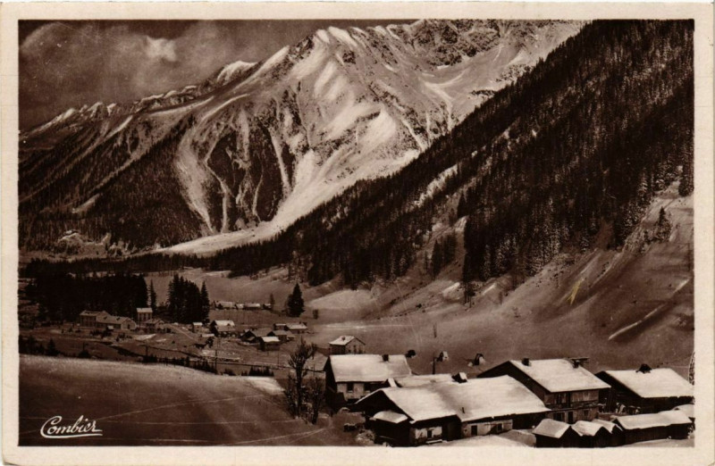 Carte postale ancienne Env. d'Argentieres Vers les Iles à Vers