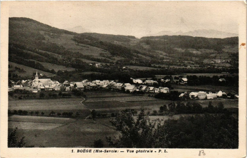 Carte postale ancienne Boege Vue générale à Boëge
