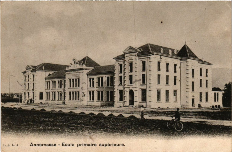 Carte postale ancienne Annemasse Ecole primaire superieure à Annemasse