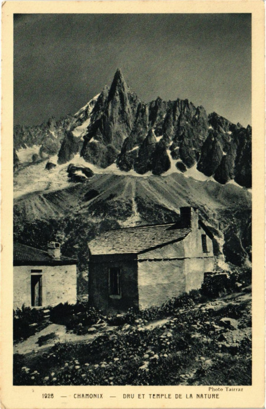 Carte postale ancienne Chamonix Dru et Temple de la Nature