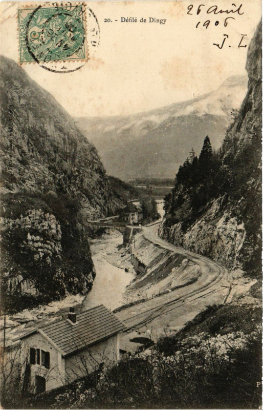 Carte postale ancienne Defile de Digny