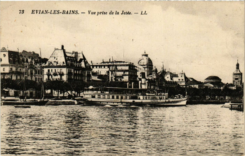 Carte postale ancienne Evian-les-Bains - Vue prise de la Jetée à Évian-les-Bains