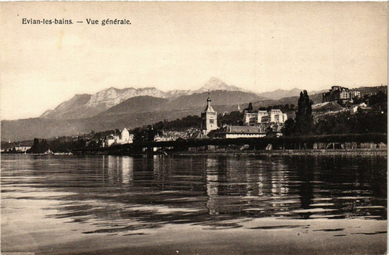 Carte postale ancienne Evian-les-Bains - Vue générale à Évian-les-Bains