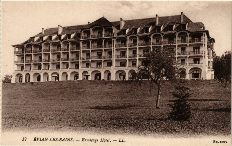 Carte postale ancienne Evian-les-Bains - Ermitage Hotel à Évian-les-Bains