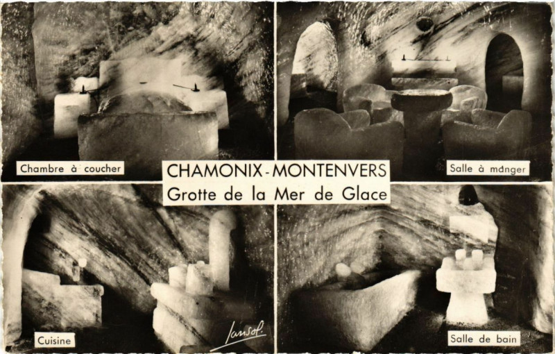 Carte postale ancienne Chamonix - Montenvers Grotte de la Mer de Glace à Vers