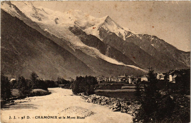 Carte postale ancienne Chamonix et le Mont-Blanc