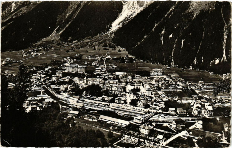 Carte postale ancienne Chamonix-Mont-Blanc à Chamonix-Mont-Blanc