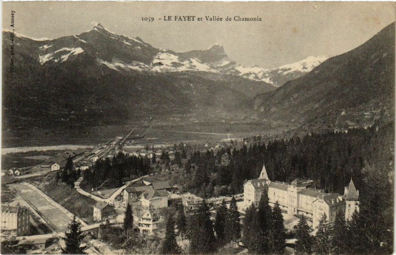 Carte postale ancienne Le Fayet et Vallée de Chamonix