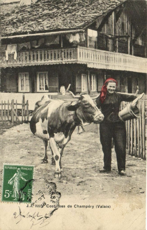 Carte postale ancienne Costumes de Champery (Valais)