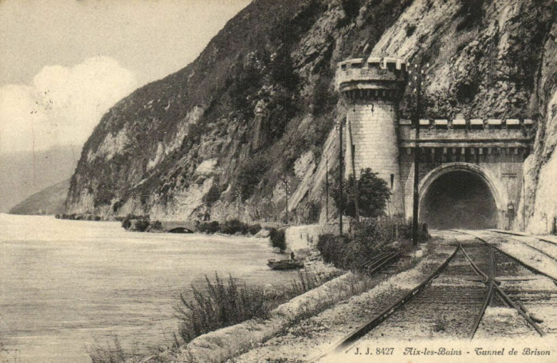Carte postale ancienne Tunnel de Brison à Brison-Saint-Innocent