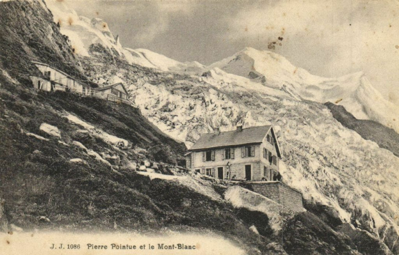 Carte postale ancienne Pierre Poiatue et le Mont-Blanc