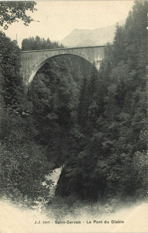 Carte postale ancienne Saint-Gervais - Le Pont du Diable