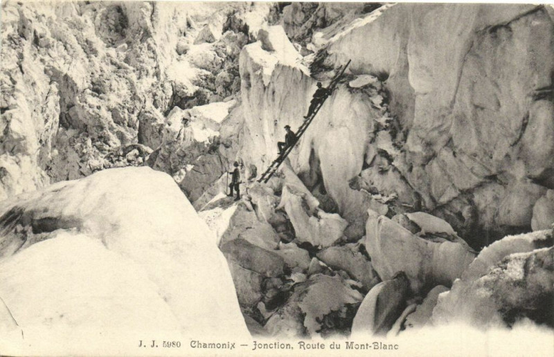 Carte postale ancienne Chamonix - Jonction Route du Mont-Blanc