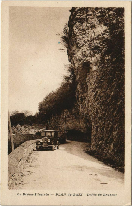 Carte postale ancienne Plan de Baix Defile du Brudour France à Plan-de-Baix