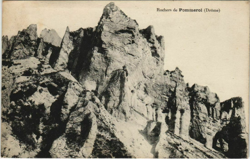 Carte postale ancienne Rochers de Pommerol France à Pommerol