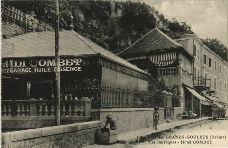 Carte postale ancienne Route des Grands-Goulets Hotel Combet France