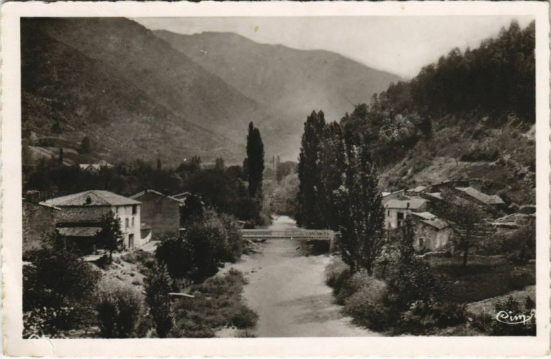 Carte postale ancienne Chatillon en Diois La Vallee du Bez France