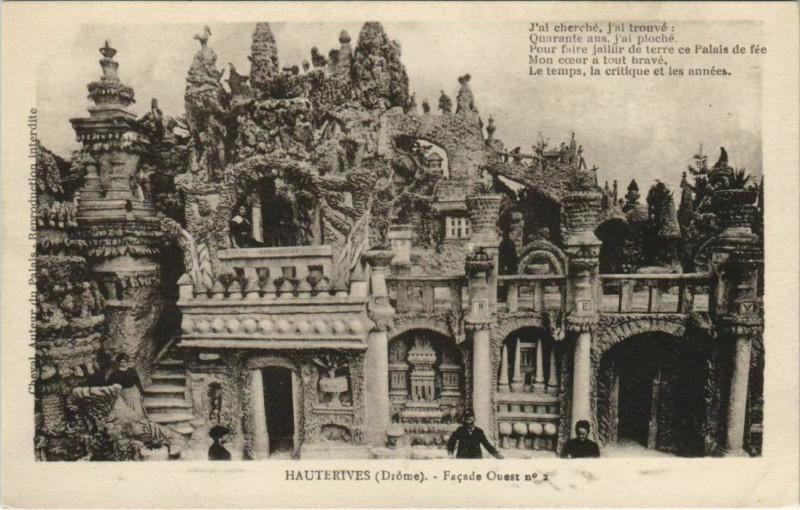 Carte postale ancienne Hauterives Le Palais Ideal France à Hauterives