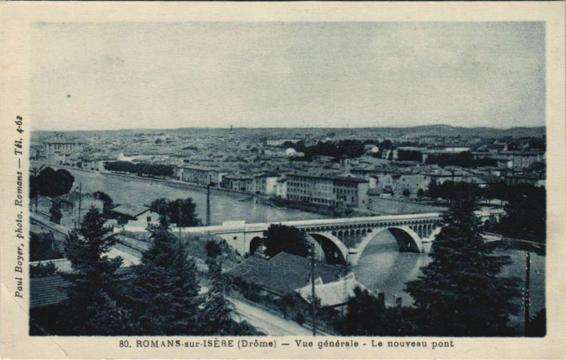 Carte postale ancienne Romans vue generale et le Nouveau Pont France