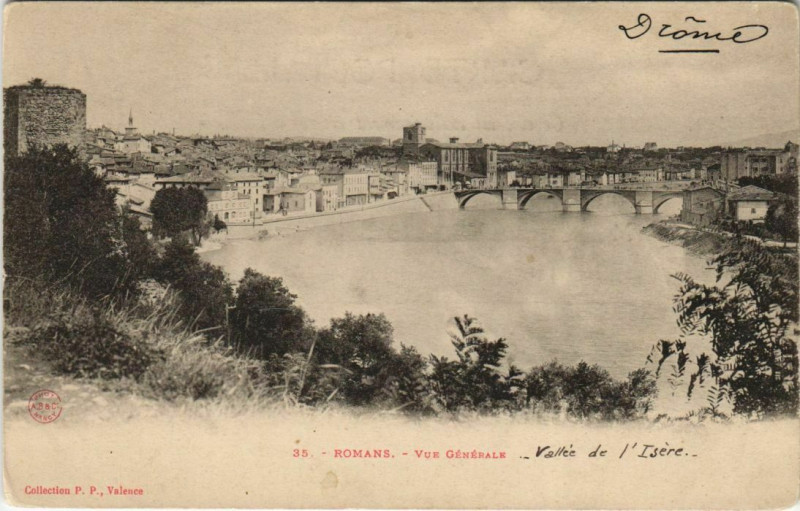 Carte postale ancienne Romans vue generale France