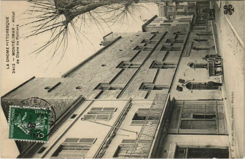 Carte postale ancienne Montelimar Jardin Public ,un coin du Lac France à Montélimar