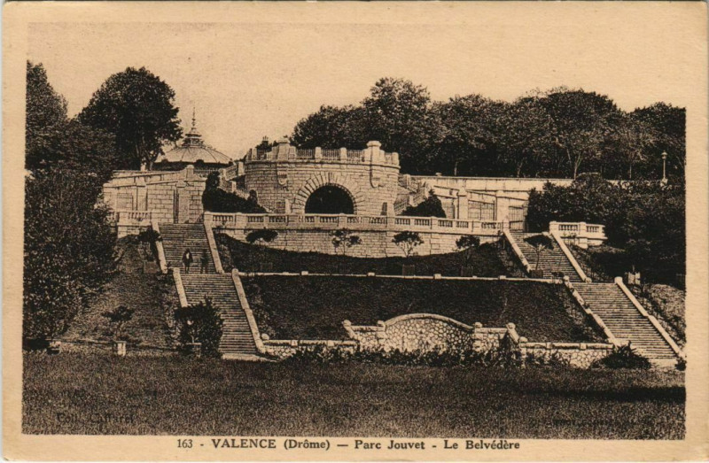 Carte postale ancienne Valence Parc Jouvet ,Le Belvedere France à Valence