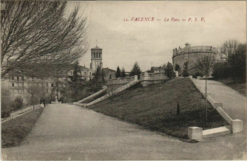 Carte postale ancienne Valence Le Parc France à Valence