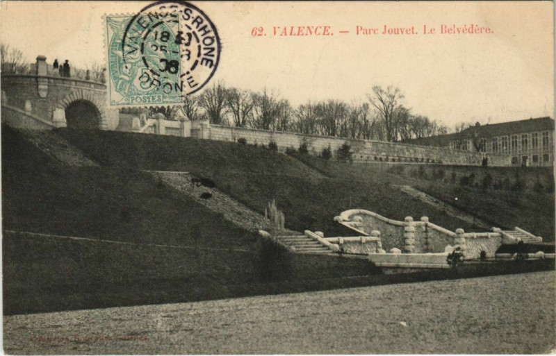 Carte postale ancienne Valence Parc Jouvet ,Le Belvedere France à Valence