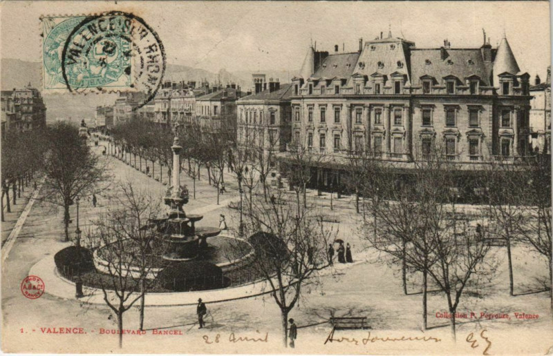Carte postale ancienne Valence Boulevard Bancel France à Valence