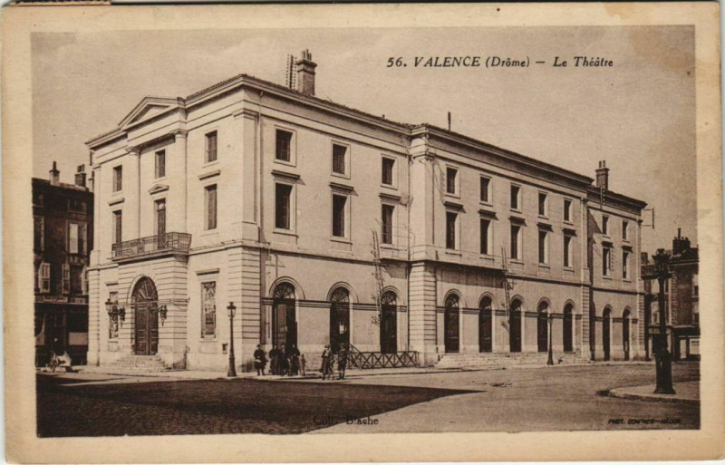 Carte postale ancienne Valence Le Theatre France à Valence
